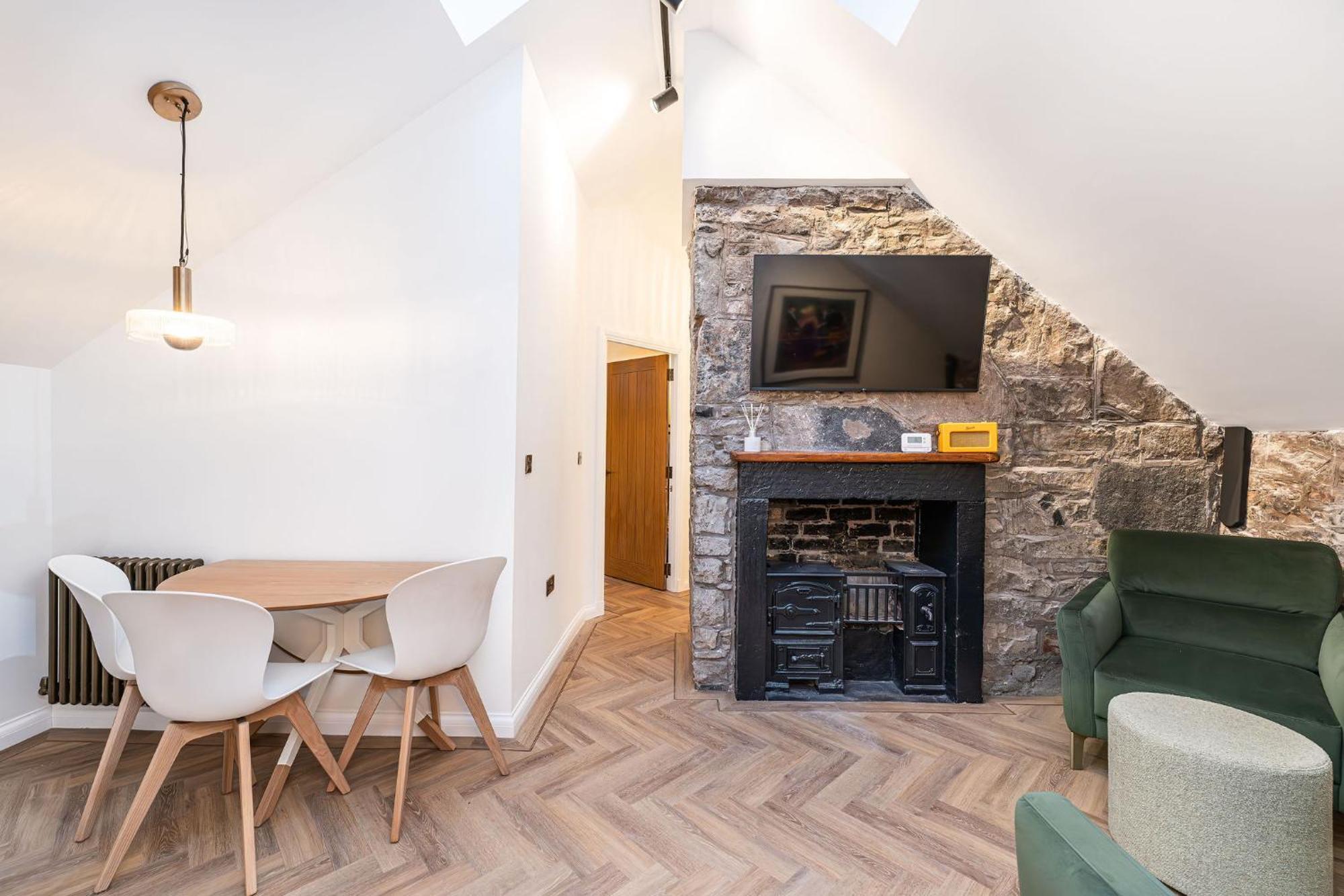 The Coach House Apartment Edinburgh Exterior photo